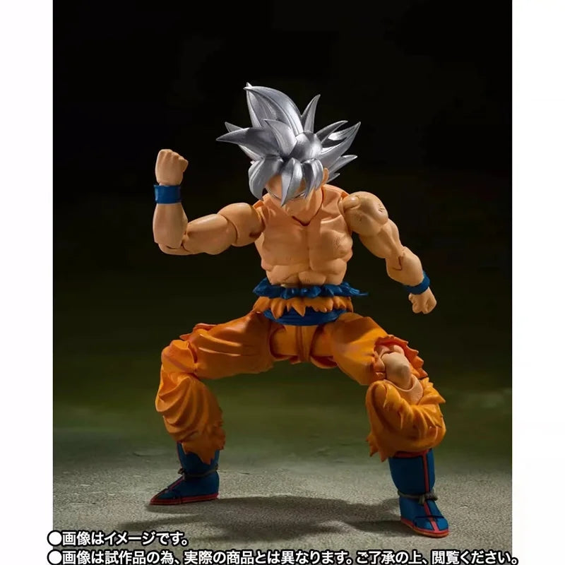 Dragon Ball Super Goku Ultra Istinto Bandai S.H. Figupedia Toyotaro Edition VJ30TH