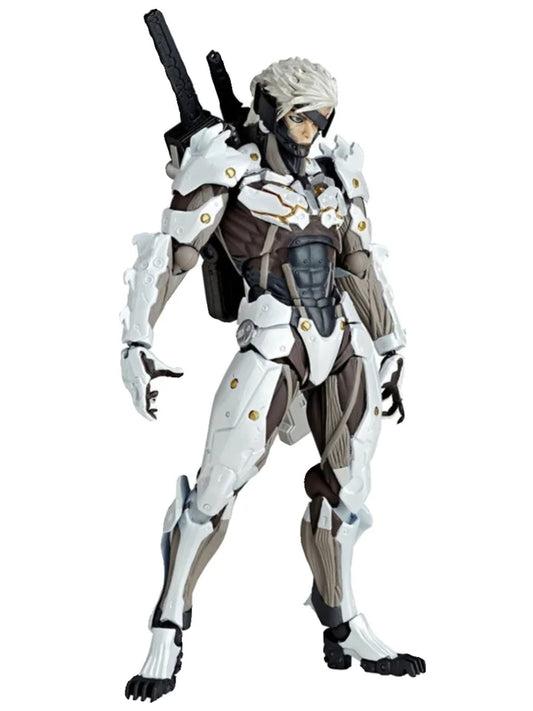 Metal Gear Rising: Revengeance Raiden Con Accessori GK Figure