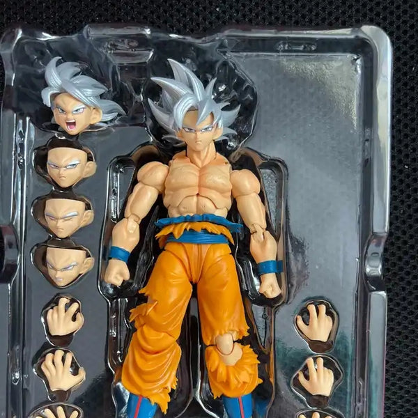 Dragon Ball Super Goku Ultra Istinto Bandai S.H. Figupedia Toyotaro Edition VJ30TH