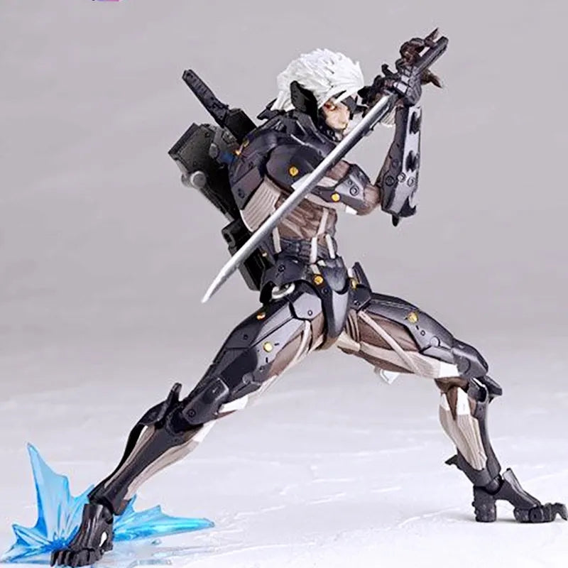 Bundle Metal Gear Rising: Revegeance Raiden Black And White GK Figure