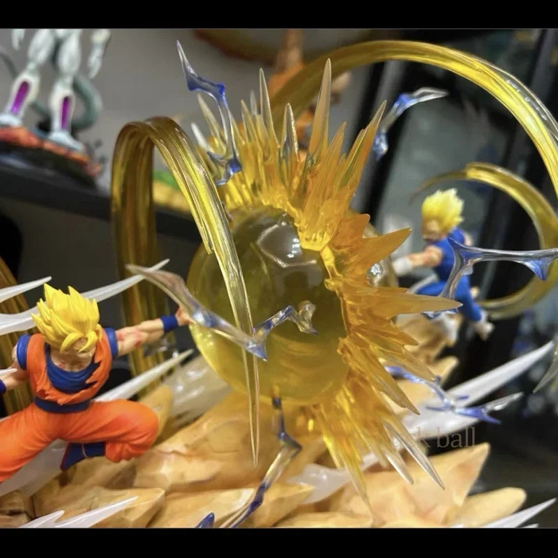 Dragon Ball Z GK Figure Goku SSJ VS Vegeta SSJ 18cm