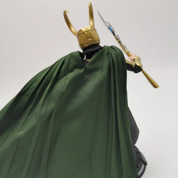 Marvel Loki Articolata Scala 1/7 Action Figure Con Accessori