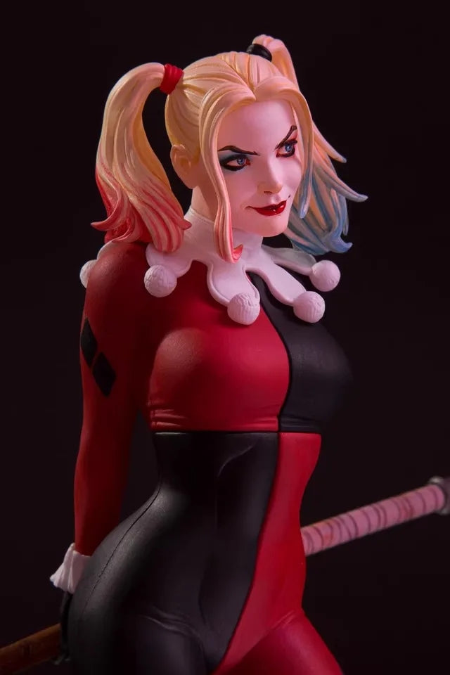 Limited Edition Harley Quinn DC Direct Scala 1:8 McFarlane Toys